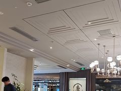 -鹿港小镇(霄云店)