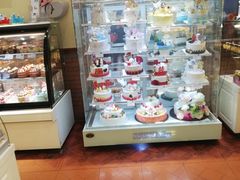面包甜点陈列柜-艾·英伦蛋糕(经二路店)