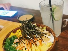 蟹肉捞波奇饭-Poke lemon海鲜波奇饭·柠檬茶(金碧开放小区店)