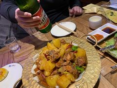 新疆大盘鸡-北疆饭店(金狮广场店)