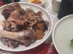 -三人行骨头王火锅(长寿店)