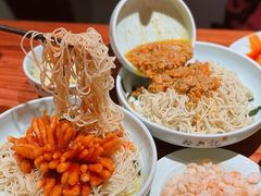 -裕兴记•蟹黄面馆(人民广场店)