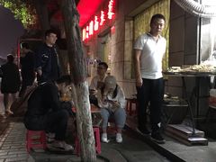 等位区-非凡烧烤(历史博物馆店)
