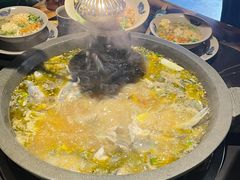 -石锅苗苗鱼(武汉首店)