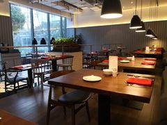 大堂-昆山琶拉帝诗酒店·河畔咖啡厅Riverside Cafe
