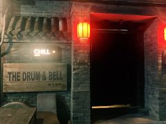 门面-脚下咖啡·CHILL酒馆(灵光东巷店)