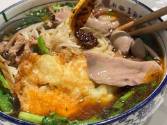 -镇南锅盖面馆(解放路店)