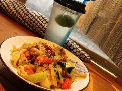 云南舂鸡爪-阿木舂记·特色小吃(平江路店)