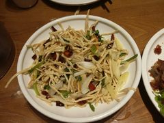-吕氏疙瘩汤·海鲜新鲁菜(海州利群店)