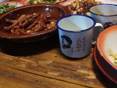 -老三样·美食研究中心(世贸路店)