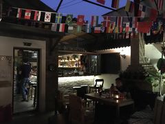 -脚下咖啡·CHILL酒馆(灵光东巷店)
