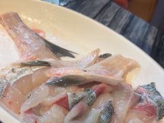-老船舫·现做活鲜鱼馆(东郊记忆店)
