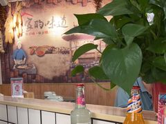 -八两八金·莱芜特色炒鸡(市南漳浦路店)