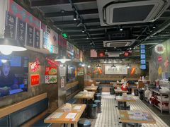 -肥汁米蘭香港米线(定西路店)