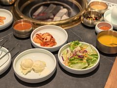 -韩白山·朝鲜族烤牛肉·酱蟹(长宁龙之梦店)