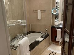 -广州富力丽思卡尔顿酒店