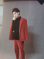 -拾光年华摄影馆(菱角湖公园店)