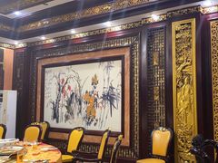 -皇宫大酒店