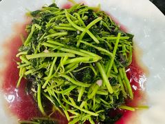 -洛东土菜馆(建国北路店)