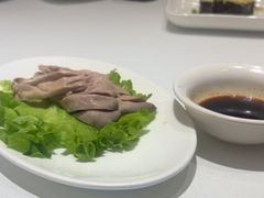 -品悦酒店(三林古镇店)