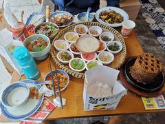 -包整·丝娃娃(一览甲秀楼风景店)