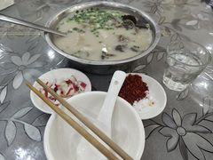 -胡世羊肉汤(南街店)