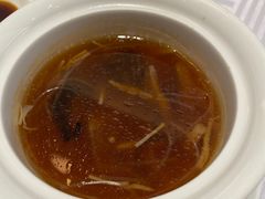 -上海虹桥君丽假日酒店(娄山关路地铁站店)