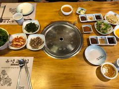 -唯成•韩国炭火烤肉 유성고기