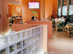 -喃喃椰·糟粕醋·椰子鸡火锅(七堡花园店)