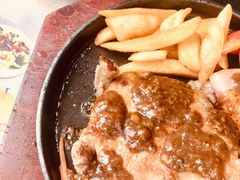 铁板西冷牛扒配黑椒汁-维园港式茶餐厅(龙岗盛平店)