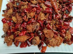 -粉墨特色菜·烧烤音乐酒馆