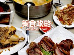 -肥仔文澳门猪骨煲(南京西路店)