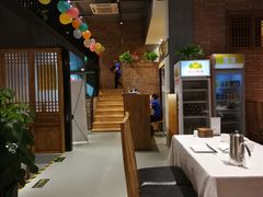 大堂-鄱阳湖·江西小炒·瓦罐煨汤(五道口店)