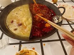 -朱光玉火锅馆(正弘城店)