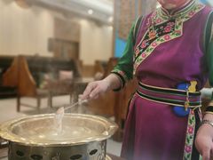 -哈啾嗨·新概念蒙餐(红星新城店)