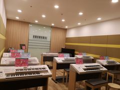 -雅马哈音乐中心 钢琴双排键鼓吉他(静安大融城店)