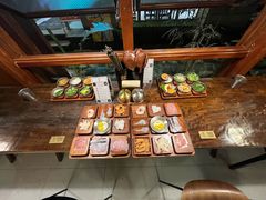 -银米·云南传统过桥米线(双廊黑金冠店)