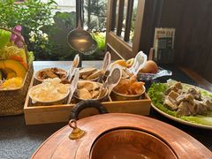 -菌自由丨野生菌火锅特色庭院餐厅(丽江古城店)