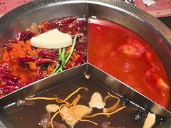 -廖掌柜·重庆鲜货火锅(上海首店)