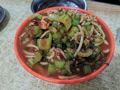 -玲玲米粉·新疆现炒米粉(大十字总店)