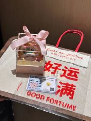 点击看大图 -Cindy Jewelry·钻戒·彩色宝石