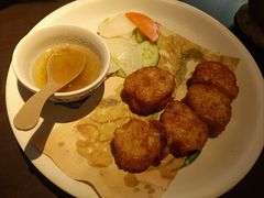 -大头虾越式风味餐厅(光明广场店)