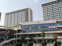 -浦江城市生活广场(江月路店)
