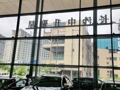 -长沙中升聚星奔驰4S店(望城店)