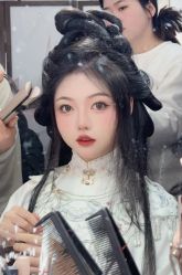 -一揽芳华汉服旗袍体验馆(拙政园店)