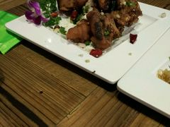 -朋友圈概念餐厅(象山万达广场店)