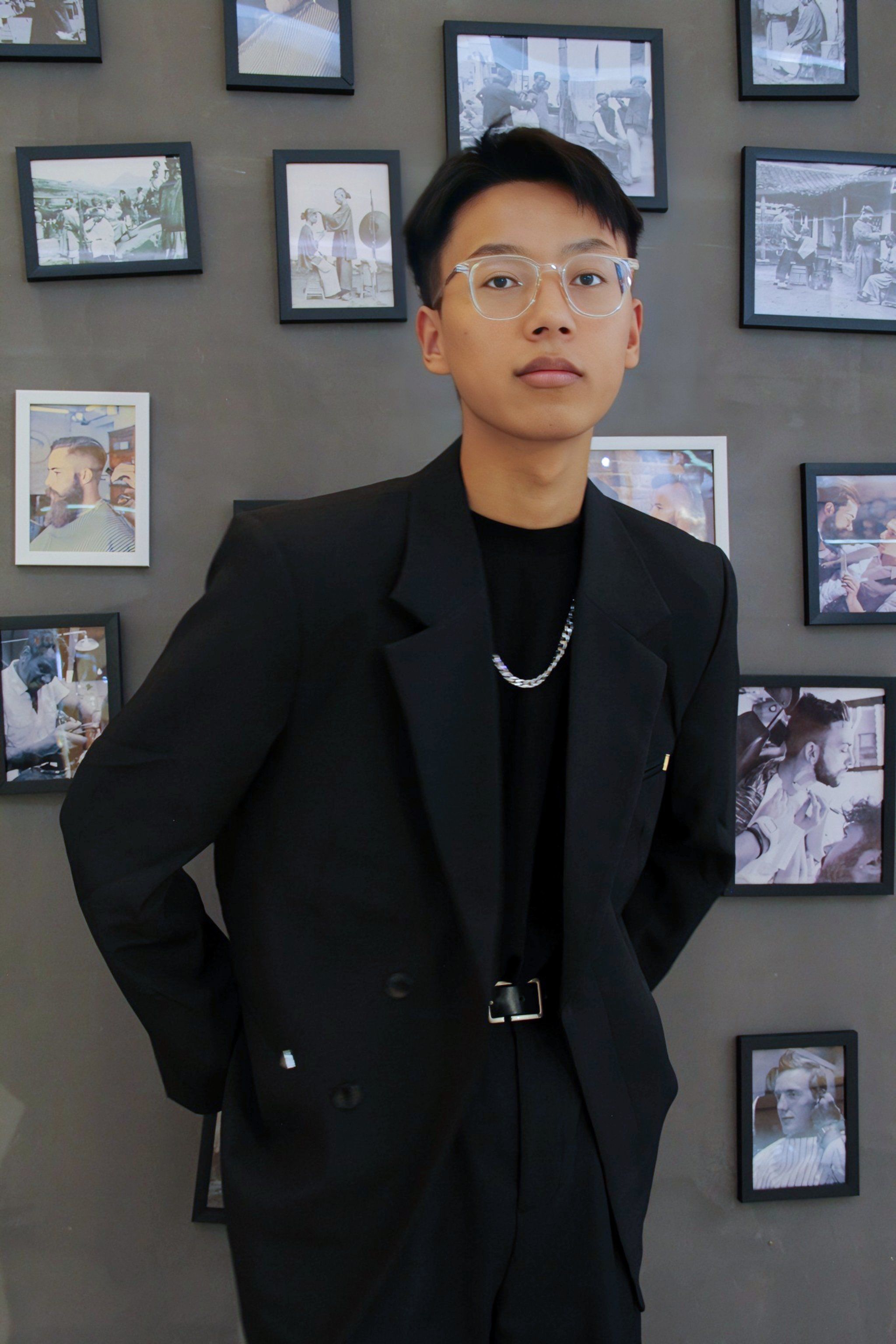 男生发型推荐 #时尚先生 #三七分发型 #西装 #潮男改造 #男生发型