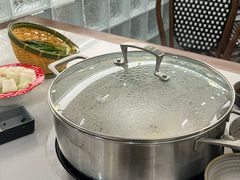 -喃喃椰·糟粕醋·椰子鸡火锅(七堡花园店)