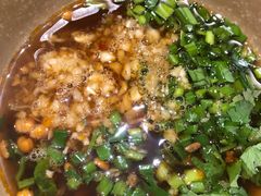 -肖肖酸萝卜鱼火锅(总店)