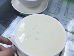 -义顺牛奶公司